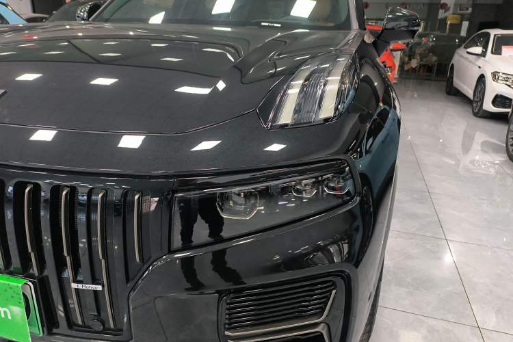 Used Lynk & Co 09 EM-P 2025 2.0TD EM-P Four-Wheel Drive Max Five Seats Left Front Headlight