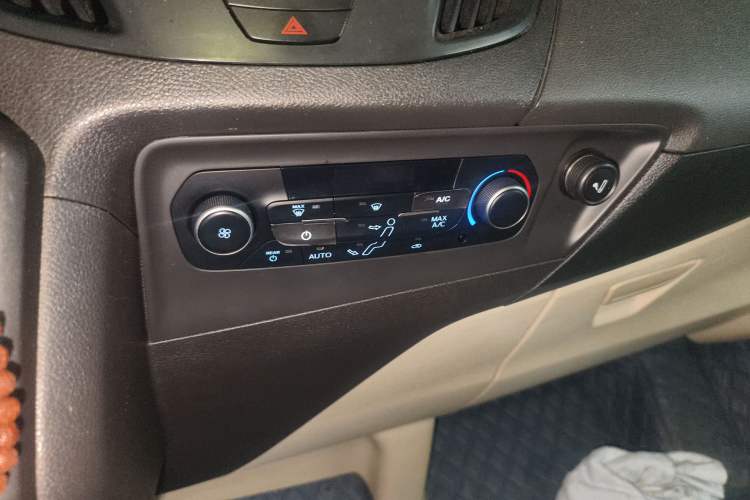 Used Ford Tourneo Custom 2017 2.0T Automatic Elite Edition