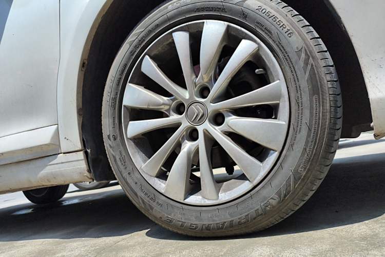 Used Citroen C-Quatre 2014 1.6L Manual Car Connectivity Edition
