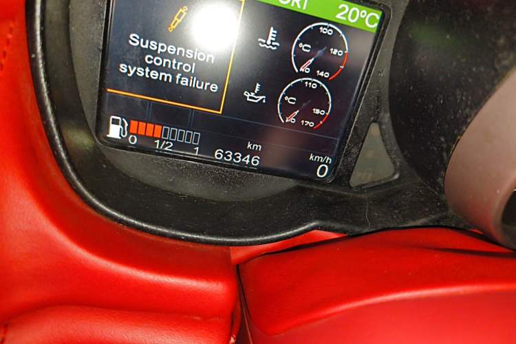 Used Ferrari California T 2009 4.3L Standard Edition Odometer Close Up