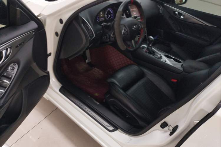 Used Infiniti Q50 2014 3.7L Luxury Sport Edition
