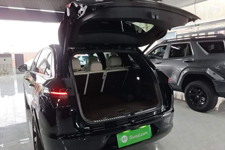 Used Li Auto L7 2023 Pro Model Trunk