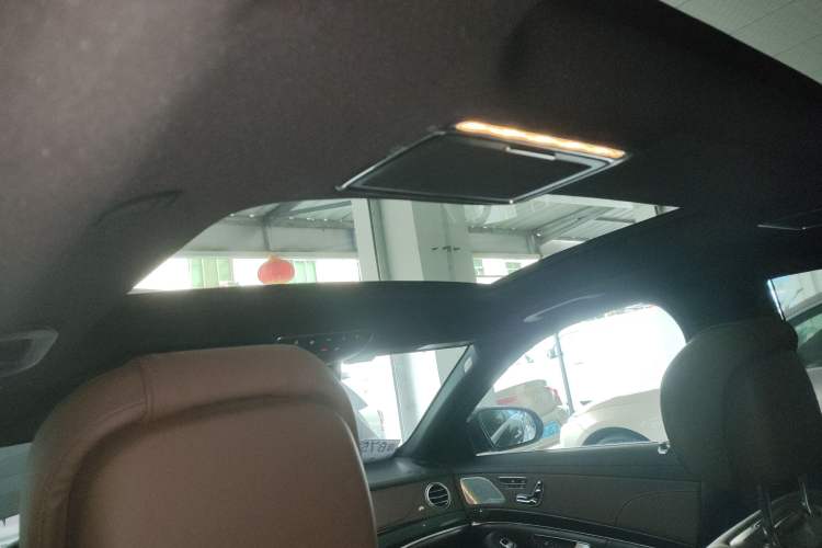 Used Mercedes-Benz S-Class 2020 S 450 L 4MATIC Exclusive Edition Headliner