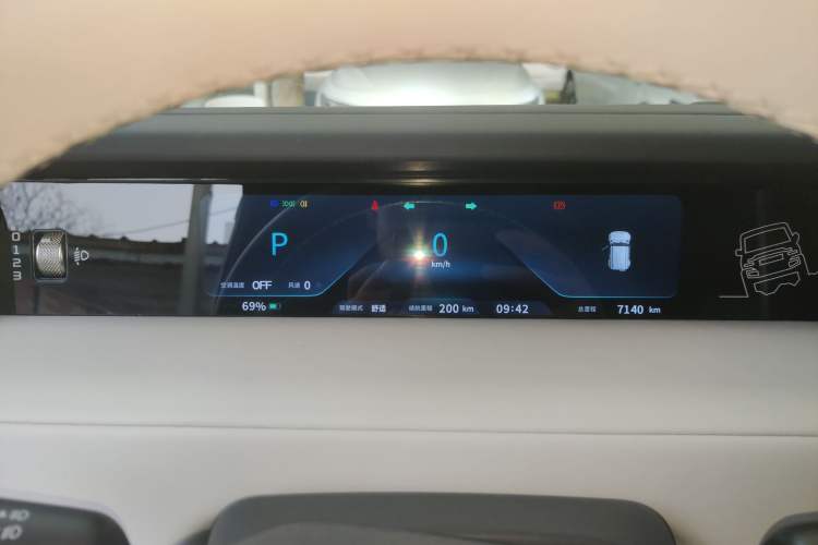 Used iCAR V23 2025 401 Two-Wheel Drive Advanced Edition
