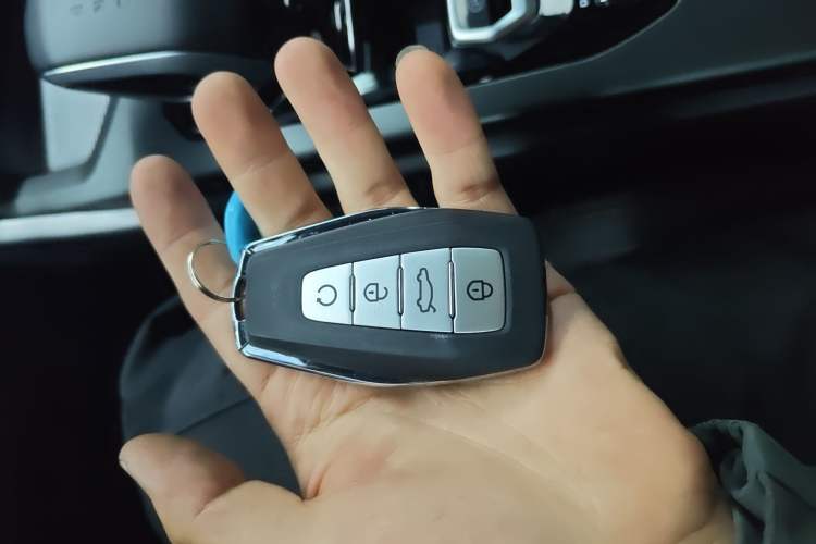 Used Geely Auto Haoyue L 2024 2.0T DCT Prestige Version