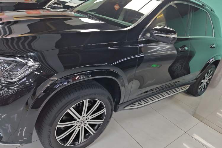 Used Mercedes-Benz GLE 2024 Refreshed GLE 350 4MATIC Stylish Edition
