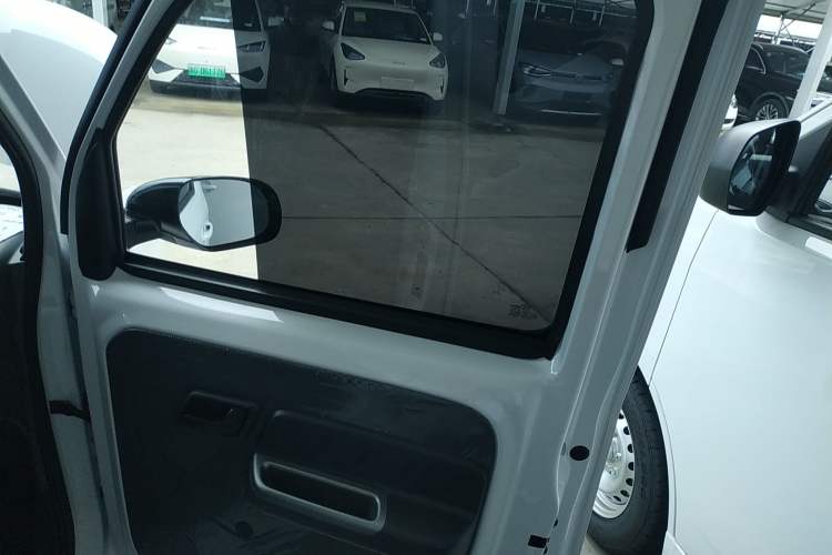 Used Wuling Zhiguang New Energy 2025 Comfort Model