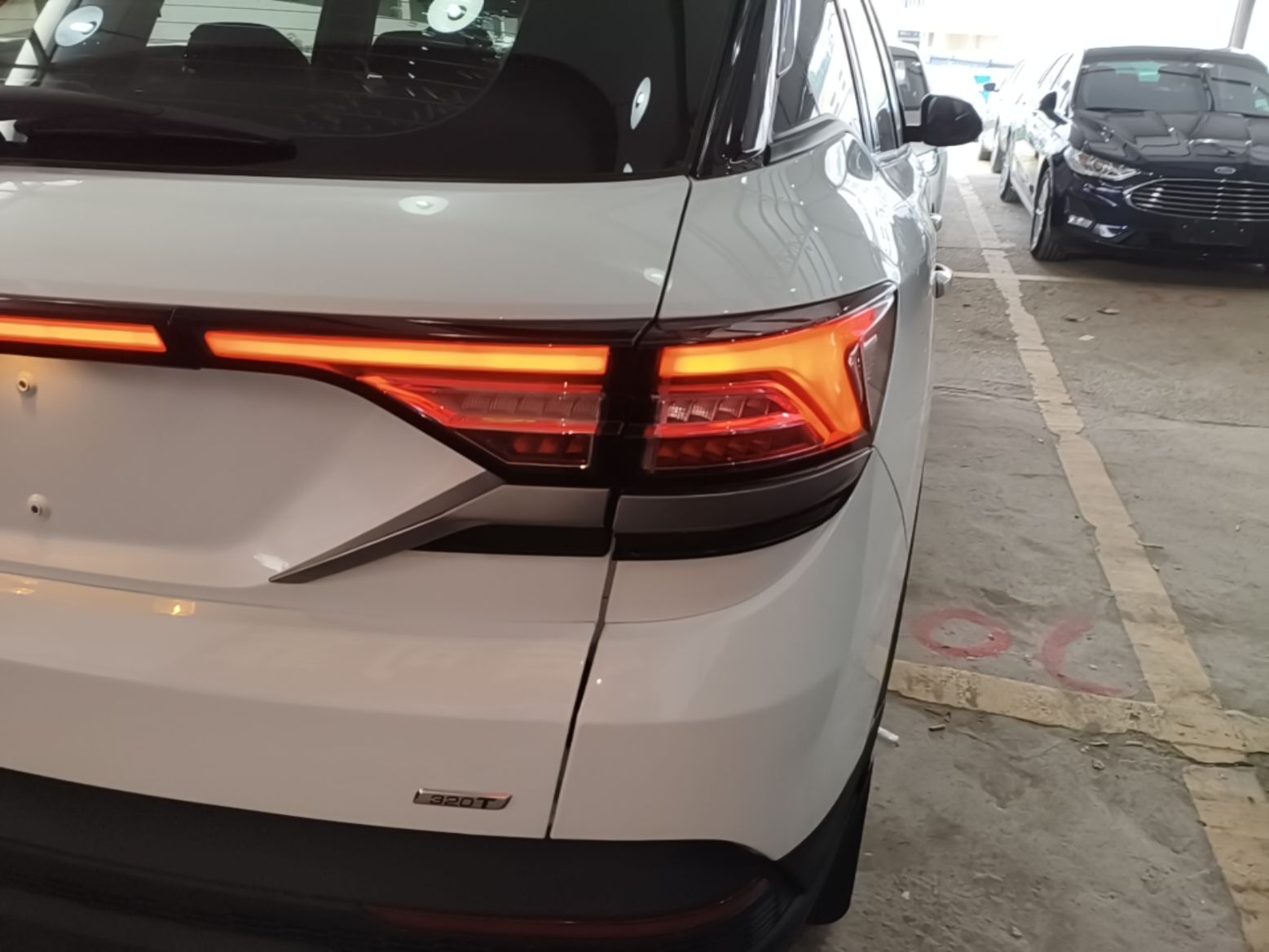 Dongfeng Aeolus AX7 2023 Mach Edition 1.5T DCT DF31 — снимка 9