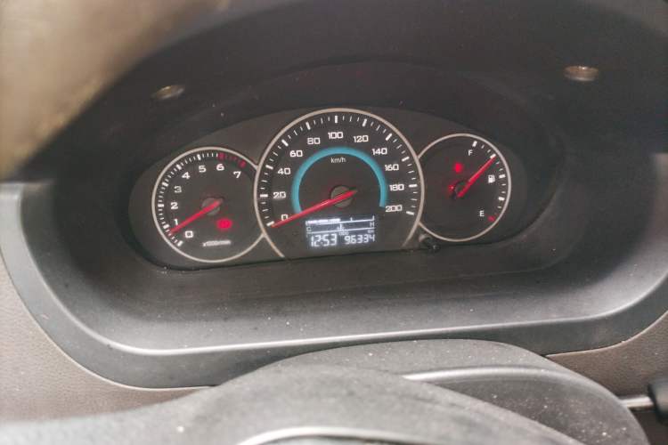 Used Wuling Rongguang V 2016 1.5L Standard Version Instrument Cluster