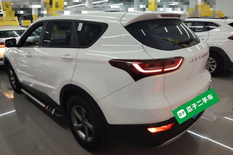 Used JETOUR X70M 2020 Revised 1.5T Manual Travel Companion Version 5 Seats
