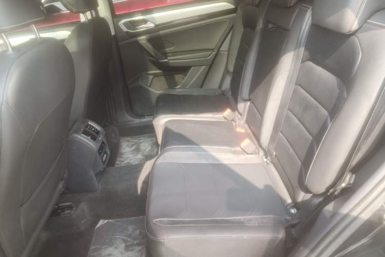 Used Volkswagen Tayron 2019 330TSI Two-Wheel Drive Luxury Model China VI Standard
