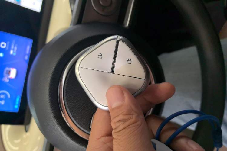 Used Wuling Bingo 2023 333 km Enjoyment Version Vehicle Key