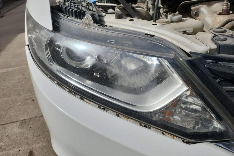 Used Honda Jade 2013 1.8L automatic Comfort version 5 seats
