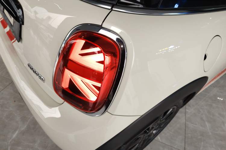 Used MINI MINI 2020 1.5T COOPER Classic Edition
