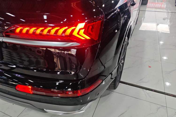 Used Audi Q7 2023 55 TFSI quattro S line Sport Edition