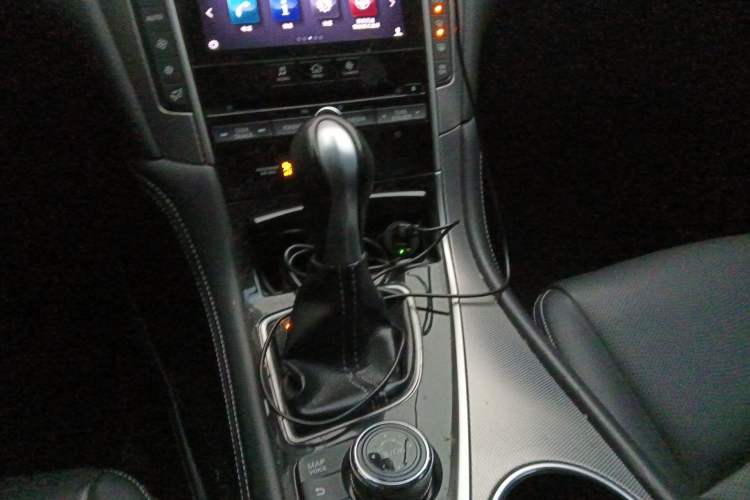 Used Infiniti Q50L 2015 2.0T Enjoyment Edition
