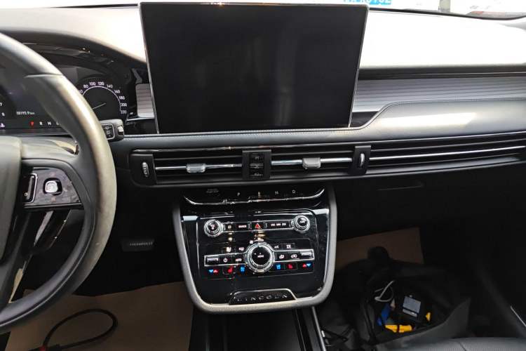 Used Lincoln Corsair 2021 2.0T Two-Wheel Drive Deluxe Edition