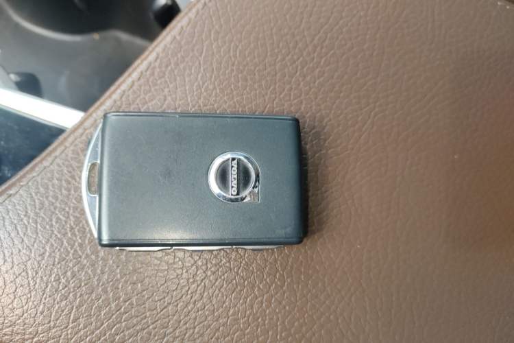 Used Volvo S90 2020 T5 Zhiyi Luxury Edition