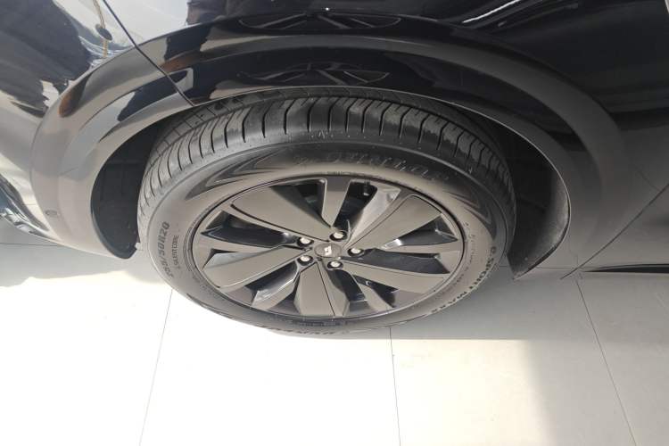 Used Li Auto L6 2025 Pro Smart Refresh Edition
