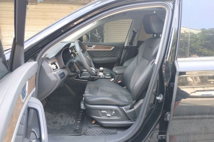 Used Hongqi HS7 2022 2.0T DCT Two-Wheel Drive Smart Connect Flagship Edition Five Seats
