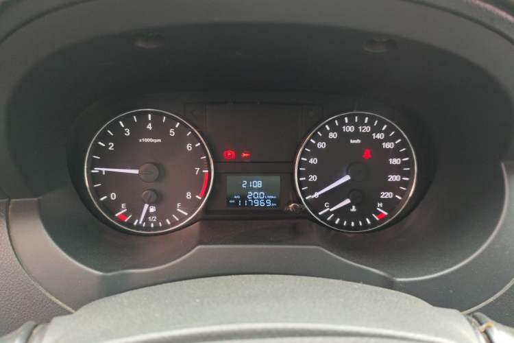 Used JAC Refine M3 2018 IKEA Edition 1.6L Luxury Smart Model