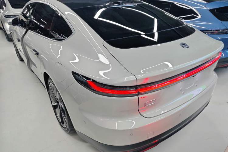 Used Nio ET7 2024 75 kWh Executive Edition
