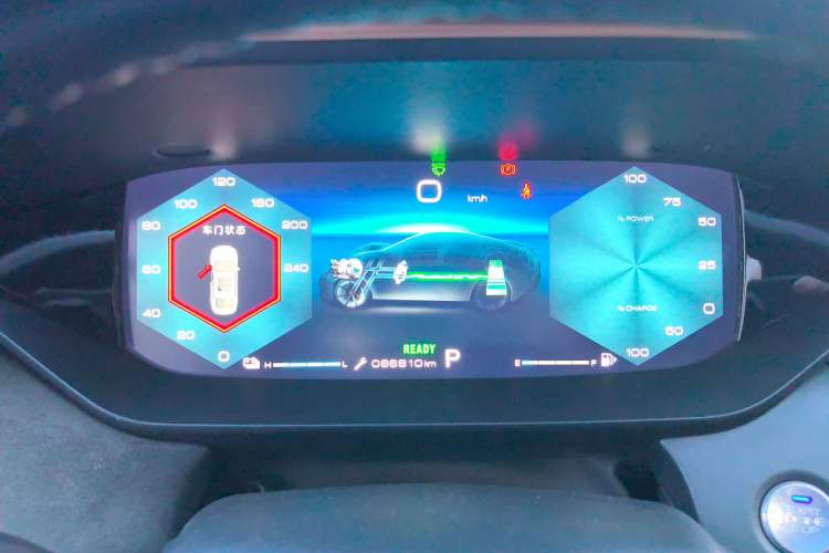 Used Dongfeng Aeolus Yixuan MAX 2021 1.5T Dark Night Holy Light Edition (Hybrid)
