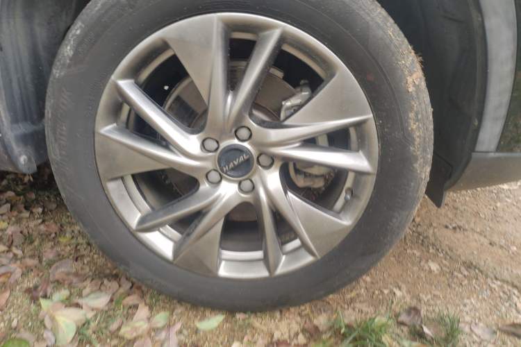 Used Haval H6 2021 3rd Generation 1.5T Automatic Two-Wheel-Drive Supreme Right Front Wheel Hub