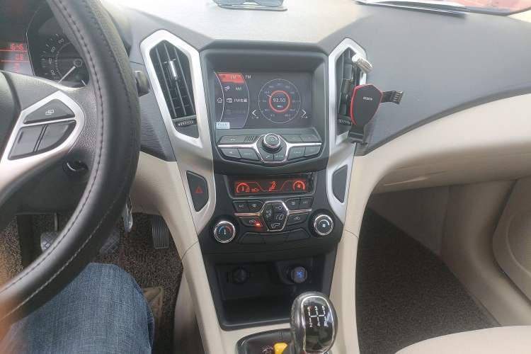 Used Chery Arrizo 7 2013 1.6L Manual Zhi Ling Edition
