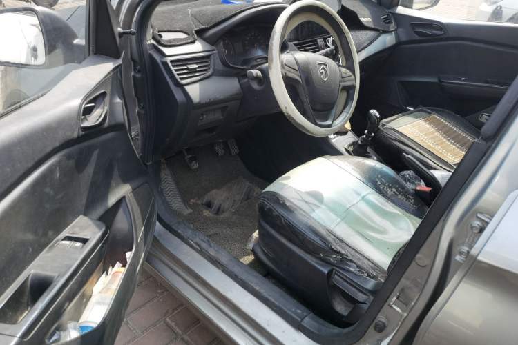 Used Baojun 310W 2017 1.2L Manual Value Edition China V
