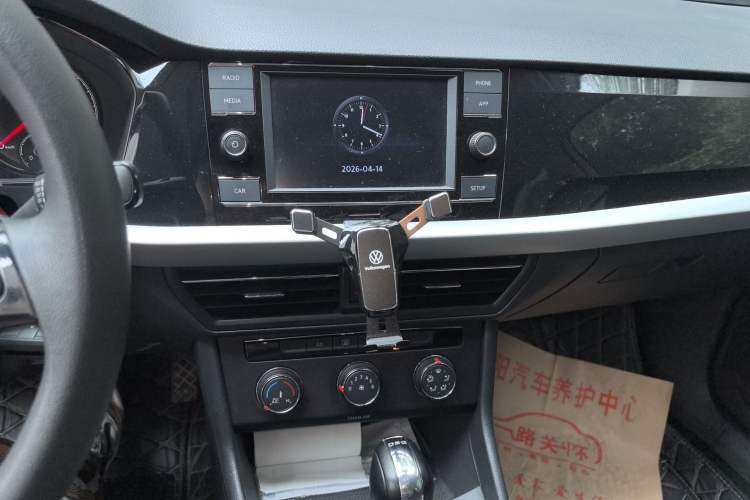 Used Volkswagen Lavida 2019 280TSI DSG Comfort Edition China VI standard Audio And AC Panel