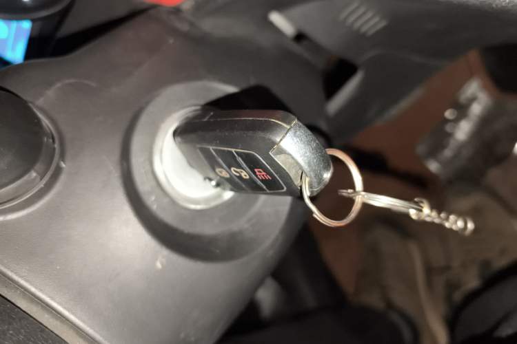 Used Haval H1 2016 Revised Version Blue Badge 1.5L AMT Standard Edition
