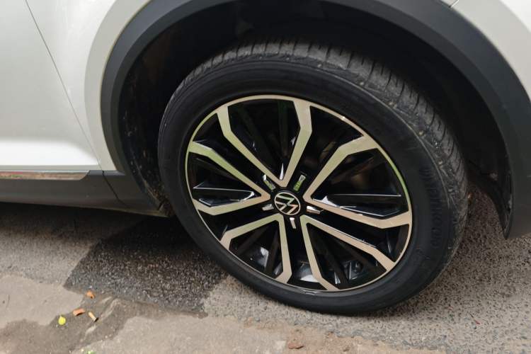 Used Volkswagen T-ROC 2021 280TSI DSG Two-Wheel Drive Comfort Connect Edition Exterior 1