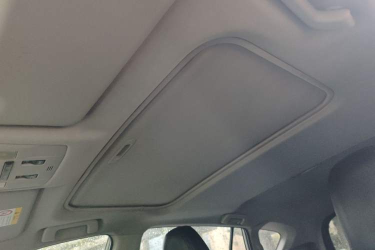 Used Toyota RAV4 2016 2.0L CVT Two-Wheel Drive Fashion Edition China V Standard