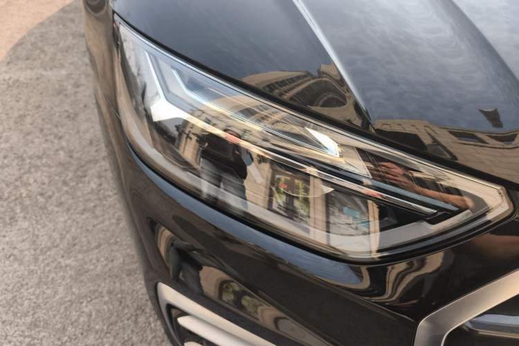 Used Audi Q5L 2022 40T Luxury Elegant Model