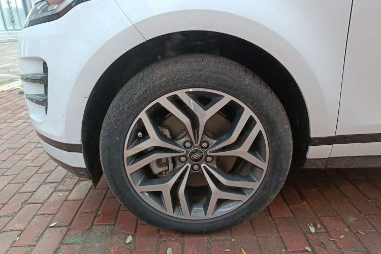 Used Land Rover Range Rover Evoque New Energy 2022 Aurora L P300e Plug-in Hybrid Electric Version