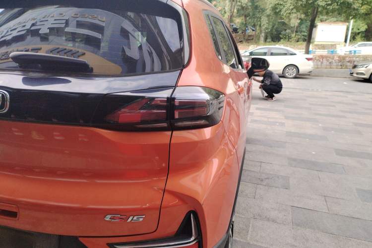 Used Changan CS15 2019 1.5L Automatic Flagship Version China VI Standard
