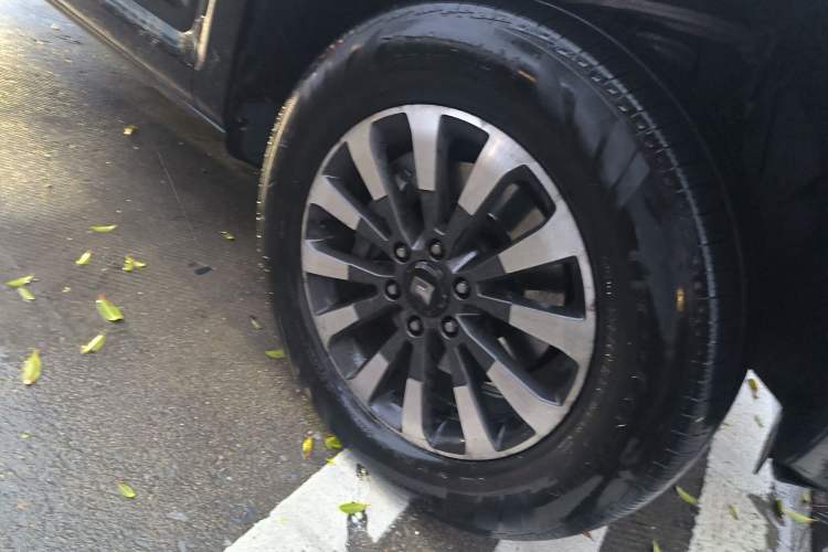 Used Tank 700 New Energy 2024 Hi4-T Extreme Edition Right Front Wheel Hub