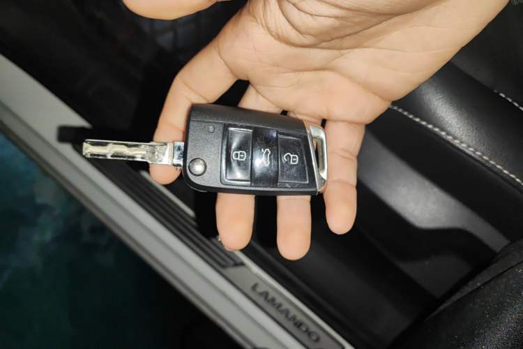 Used Volkswagen Lamando 2017 280TSI Manual Comfort Edition