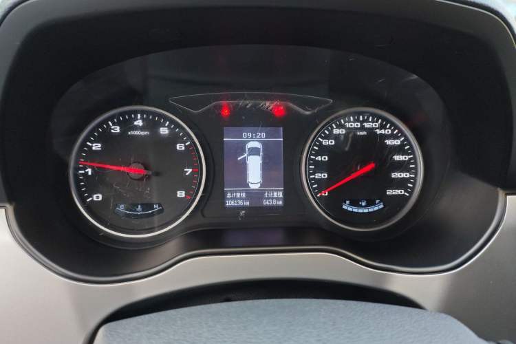 Used JAC Refine M4 2021 2.0L Manual Comfort Edition