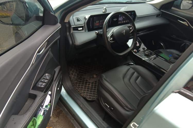 Used NETA U  Driver Seat