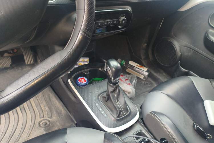 Used Roewe Clever 2022 311km QiQi BoBo Edition