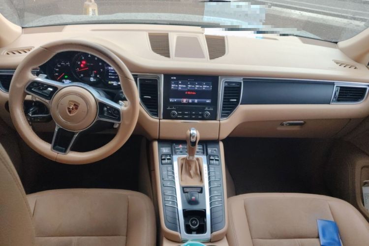 Used Porsche Macan 2017 Macan 2.0T Center Console