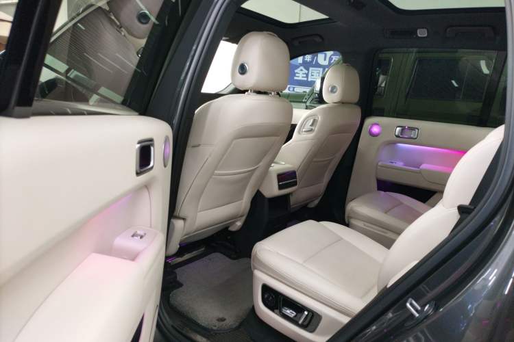 Used Li Auto L8 2023 Pro Model
