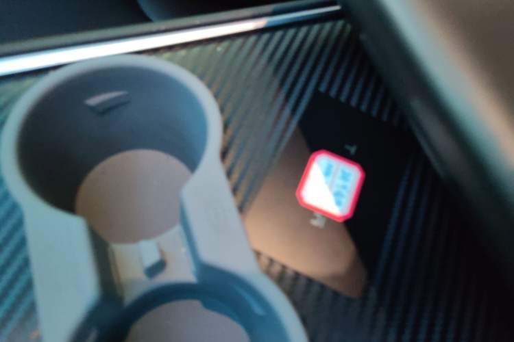 Used Tesla Model Y 2023 Rear-Wheel-Drive Version Vehicle Key