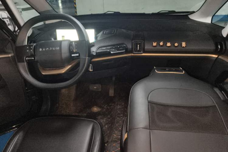 Used Baojun KiWi EV 2022 Designer Lite Edition Ternary Lithium Center Console