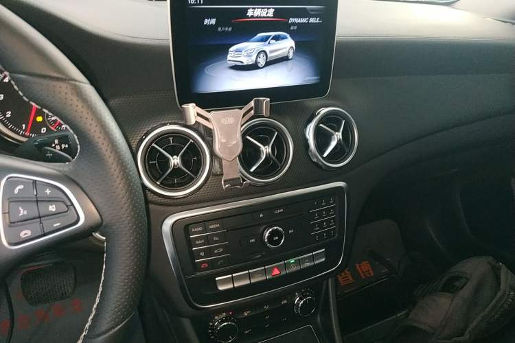 Used Mercedes-Benz GLA 2017 GLA 200 Fashion Model Audio And AC Panel