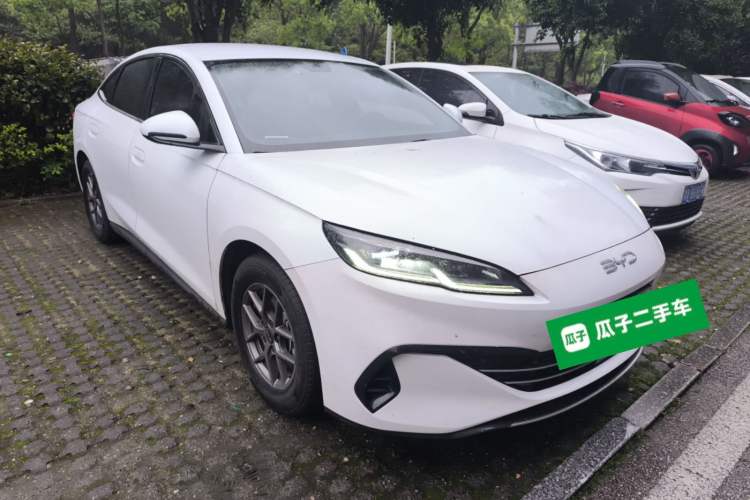 Used BYD Seal 06 New Energy 2024 DM-i 80KM Luxury Model Front Right 45 Deg