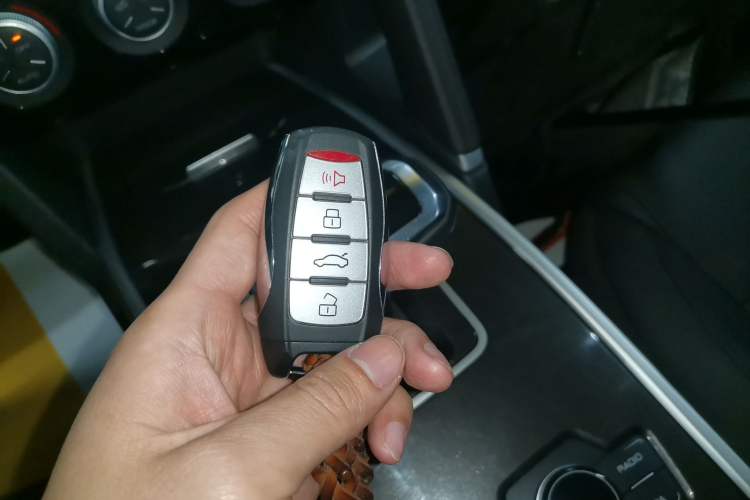 Used Haval H6 2021 Sport Edition 1.5T Automatic Elite Smart Connectivity Model with Hexagonal Grille