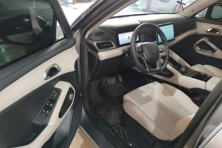 Used BYD Yuan UP 2024 401 km Active Version
